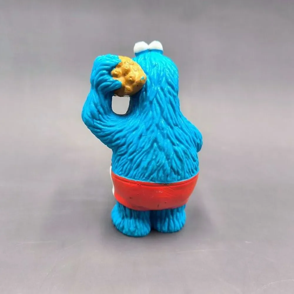 Vintage Sesame Street Beach PVC Figure Lot - Cookie Monster, Bert, Ernie, Elmo